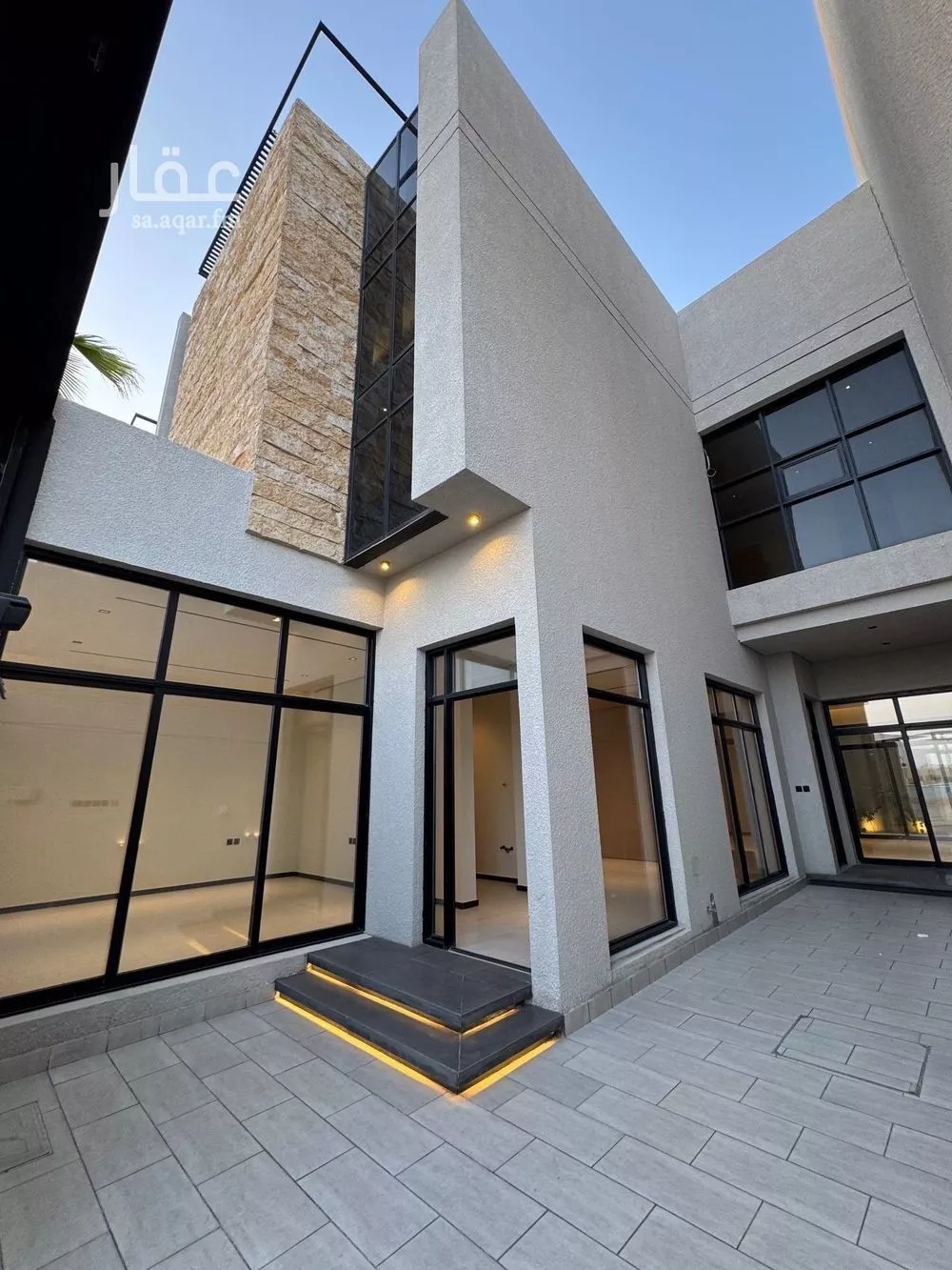 4 bedroom villa in Al Narjis 5