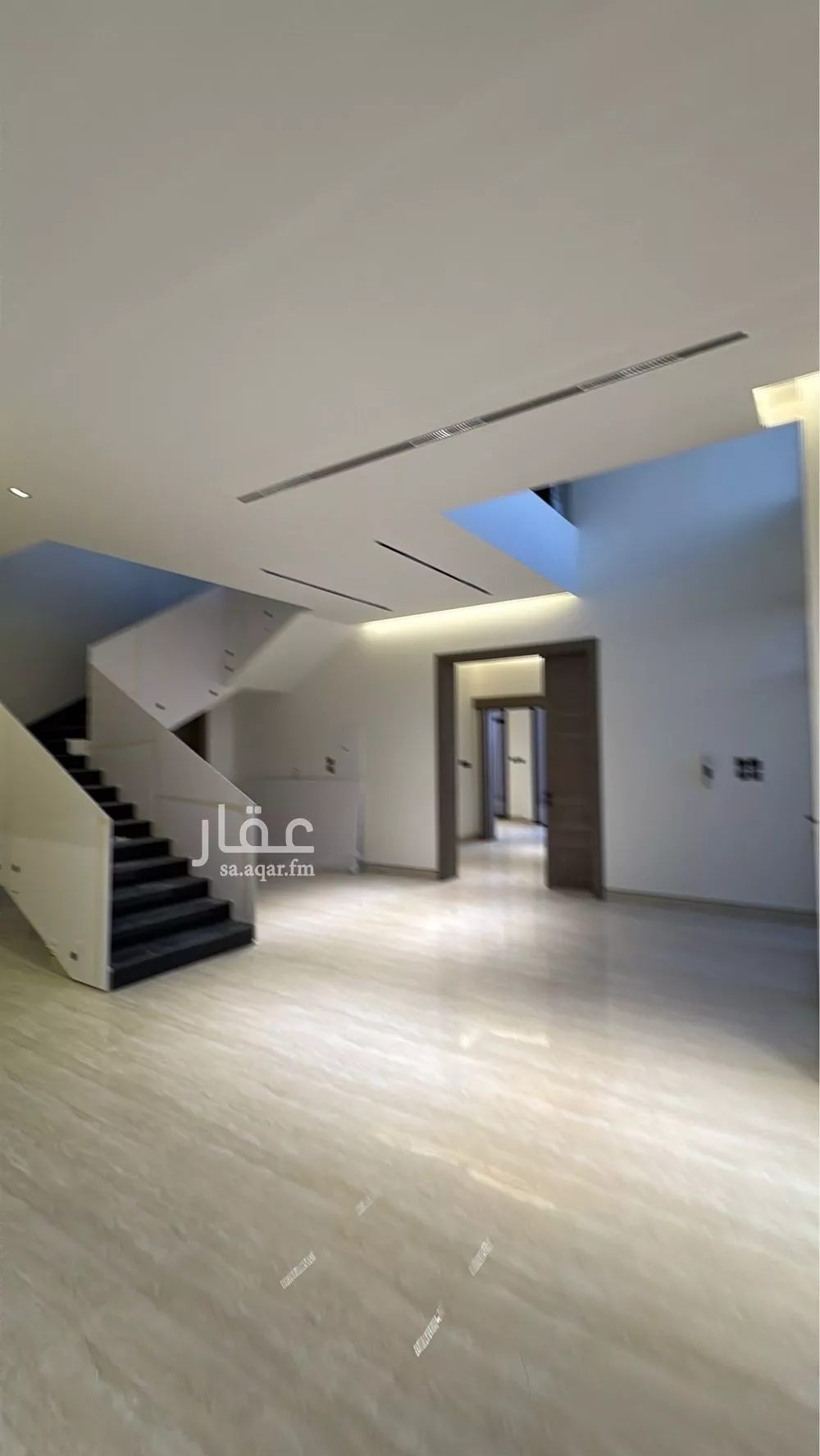 فيلا 4 غرف في النرجس 5