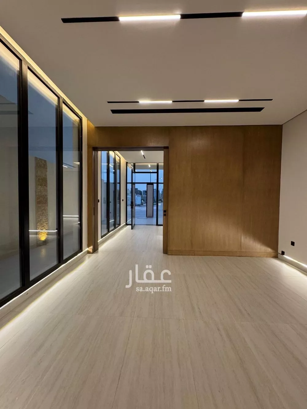 شقة 5 غرف في العارض 1