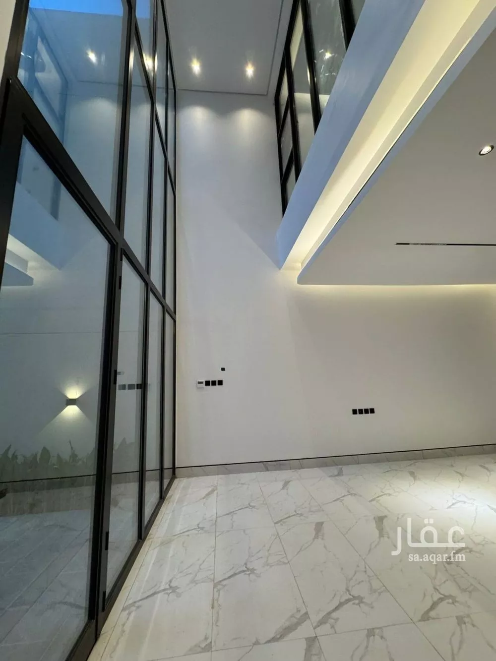 فيلا 5 غرف في النرجس 5