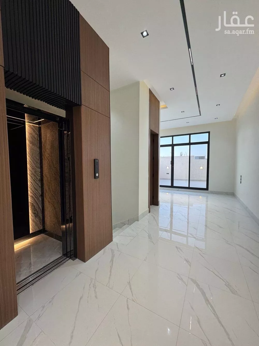 فيلا 5 غرف في النرجس 3