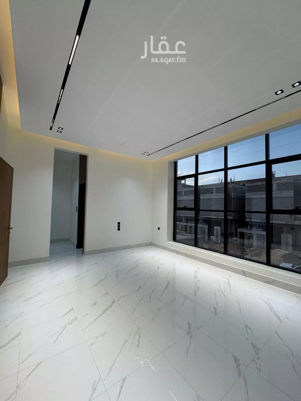 فيلا 5 غرف في النرجس 2