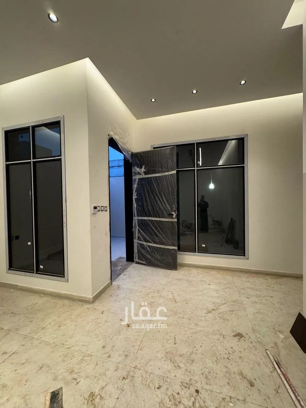 فيلا 5 غرف في العارض 2