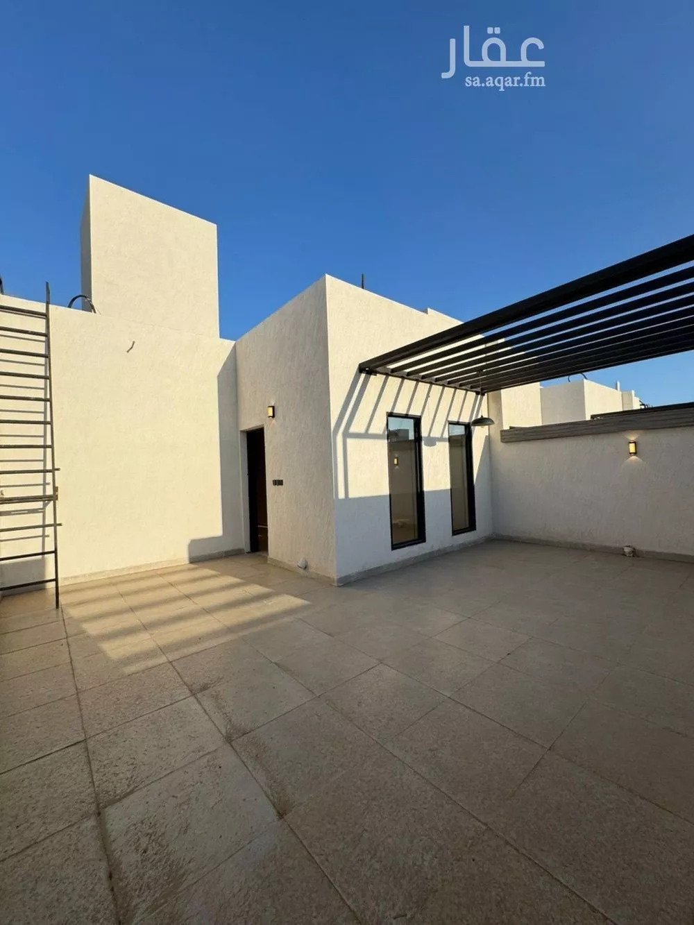 فيلا 9 غرف في شوران 4