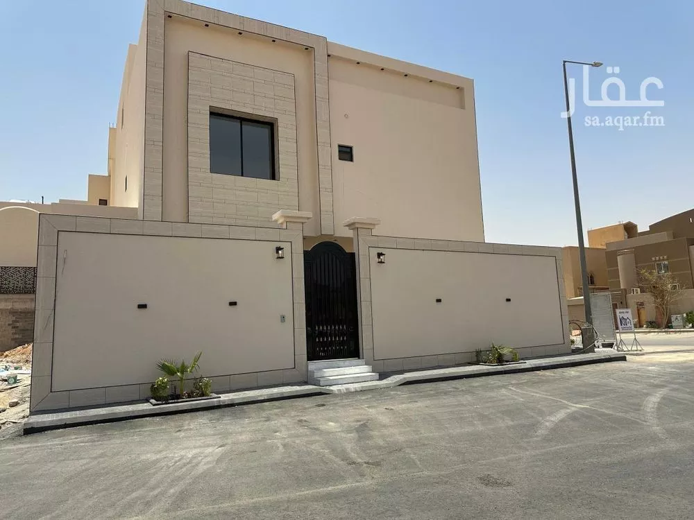 فيلا 7 غرف في الحزم 3