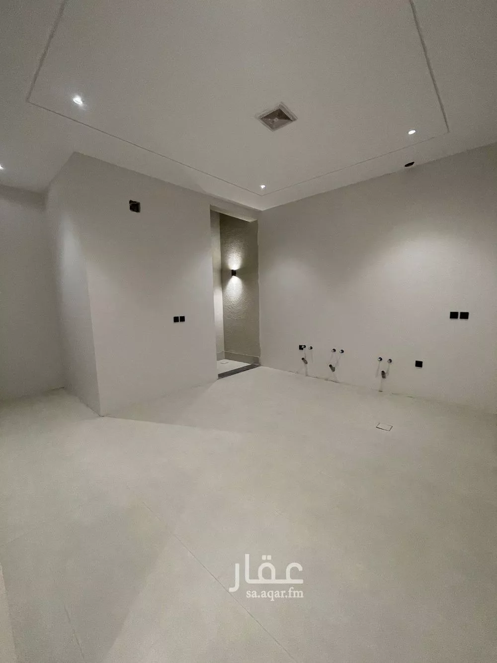 4 bedroom floor in Al Rimal 5