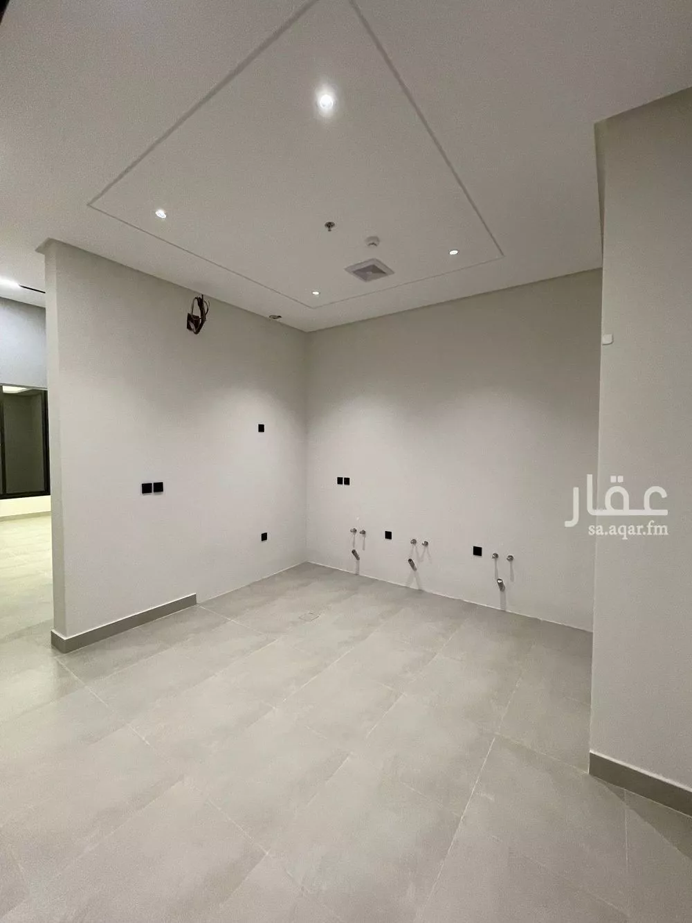 شقة 2 غرف في الرمال 4