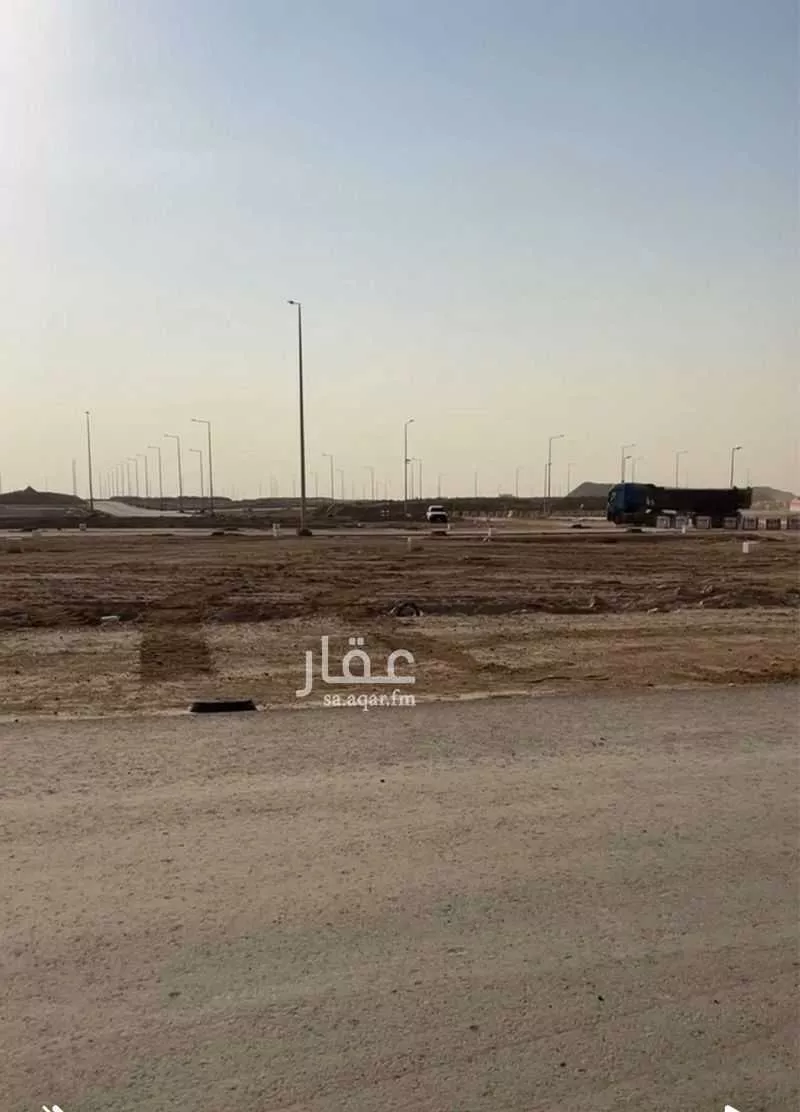 أرض 357 م² في الشرق 3