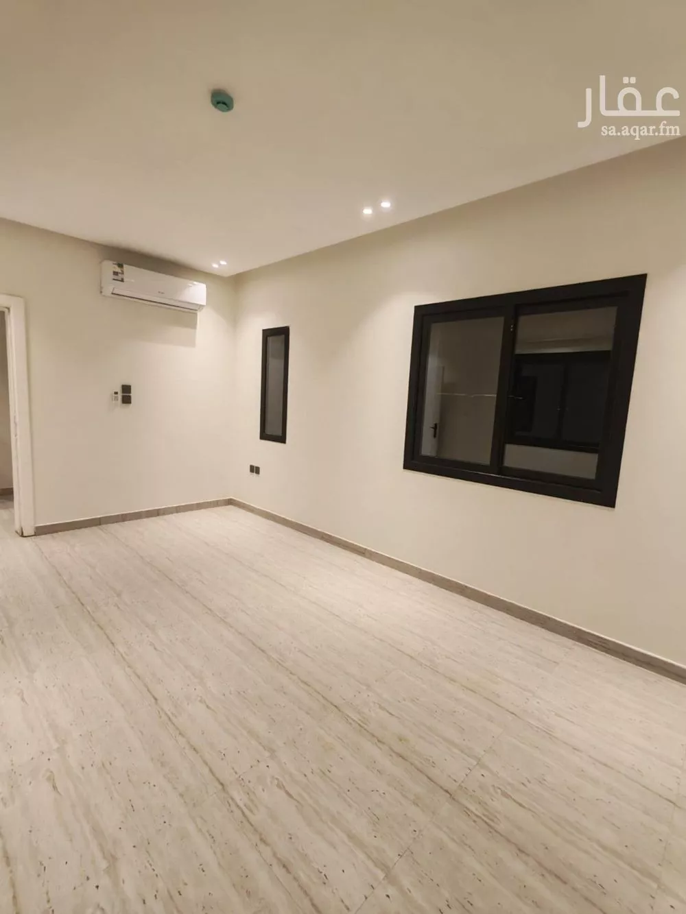 شقة 1 غرف في العقيق 2