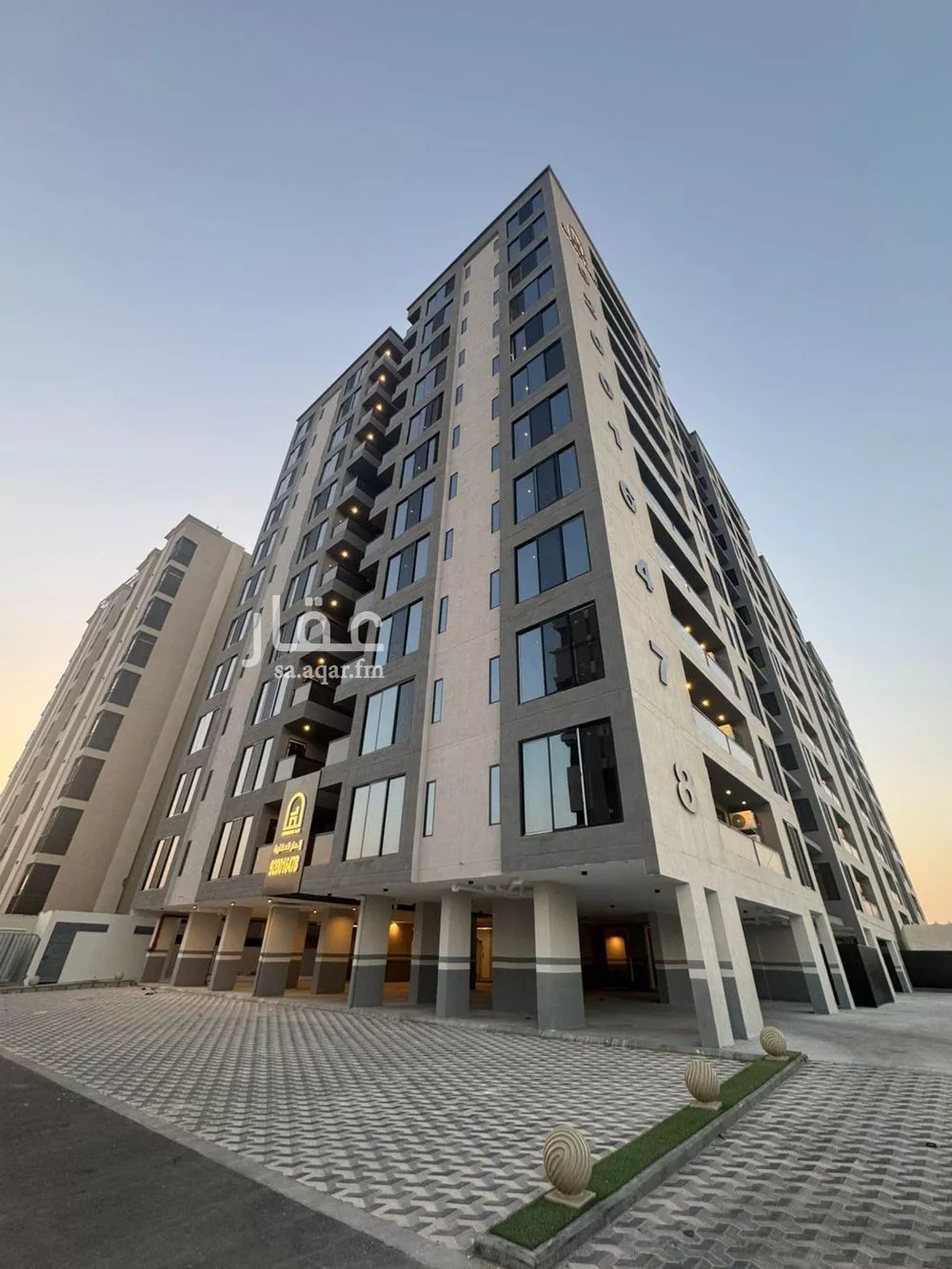 شقة 5 غرف في ضاحية الملك فهد 3