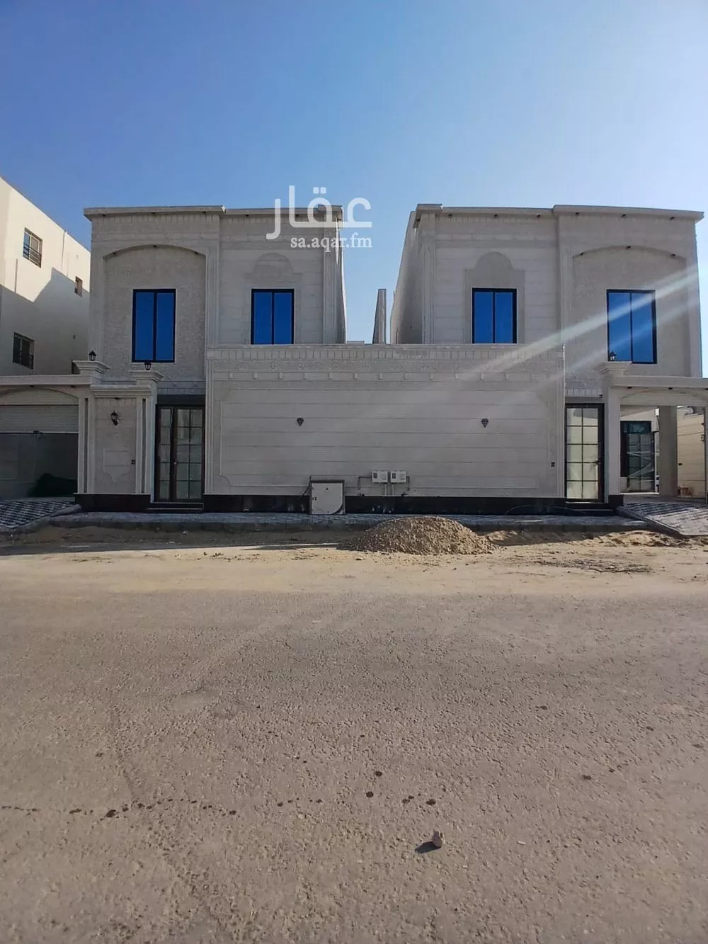 فيلا 8 غرف في ضاحية الملك فهد 2