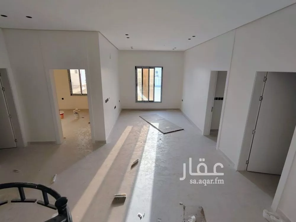 9 bedroom villa in As Sawari 5