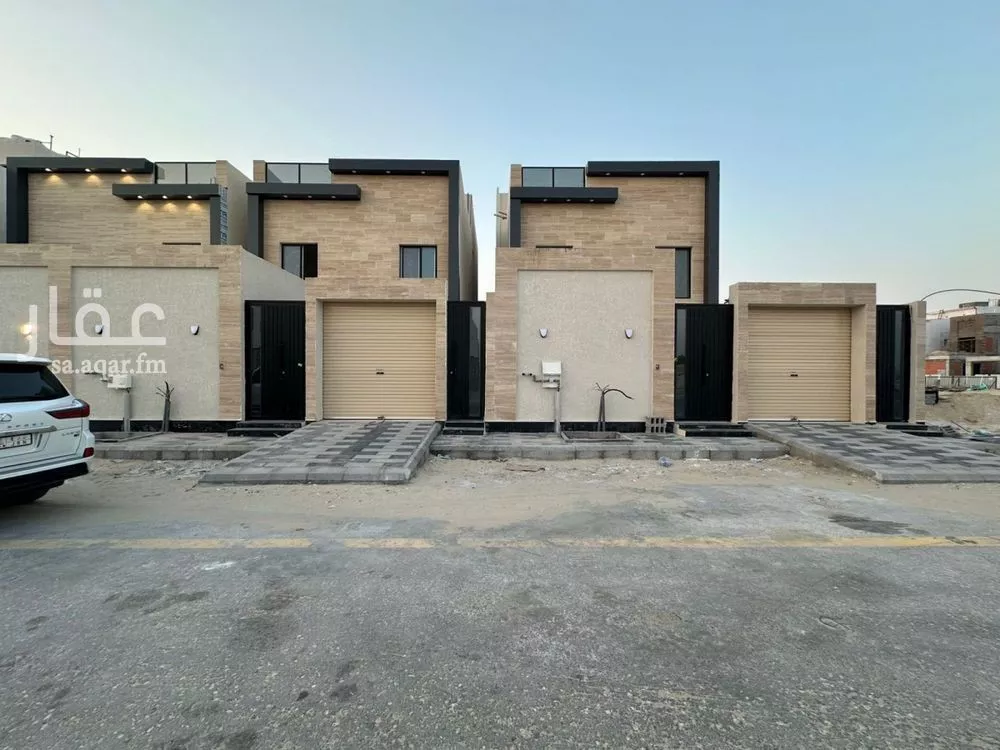 فيلا 9 غرف في الامواج 2