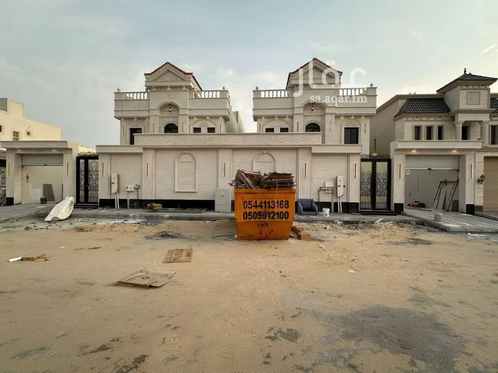 فيلا 9 غرف في الشراع 2