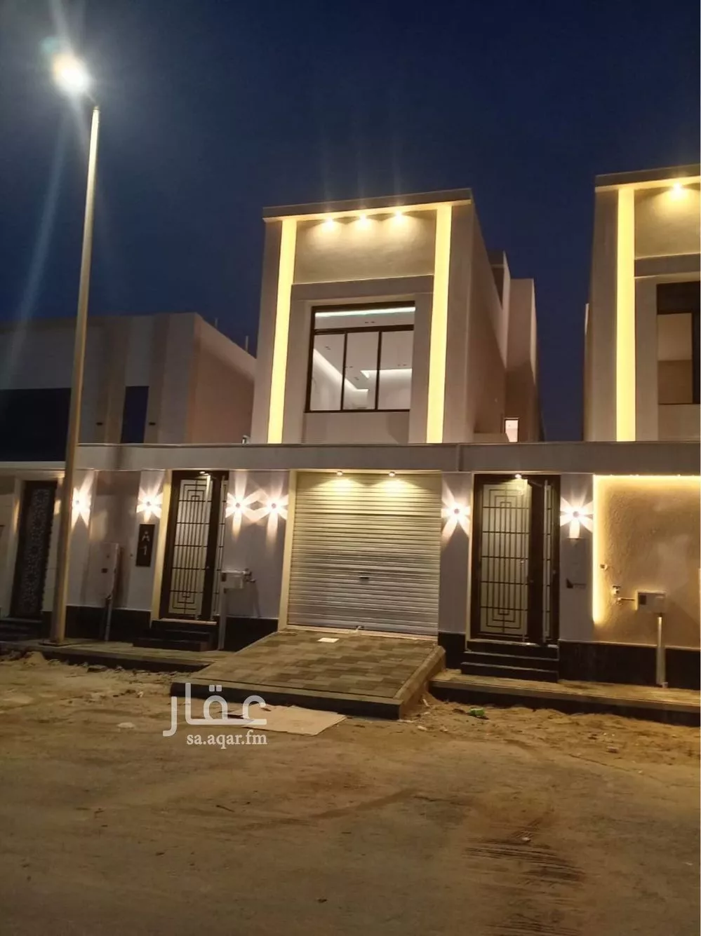 8 bedroom villa in Al Amwaj 1