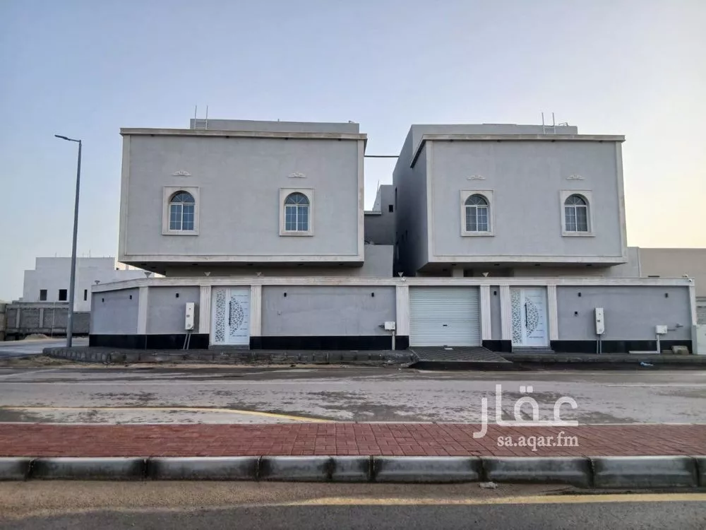 فيلا 8 غرف في اللؤلؤ 2