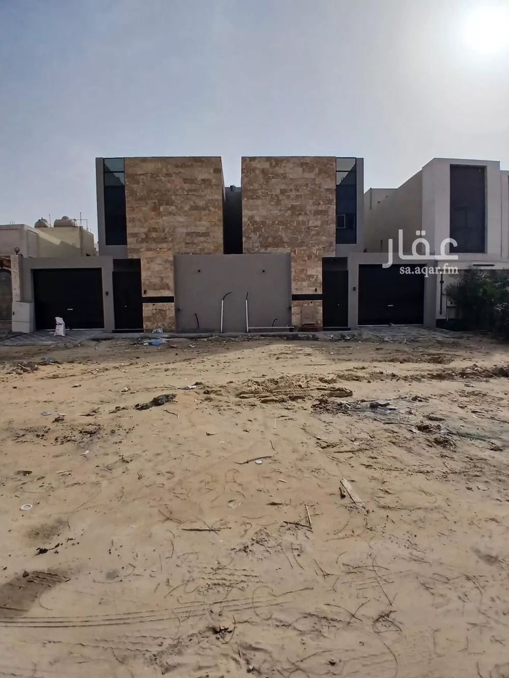 فيلا 8 غرف في ضاحية الملك فهد 3