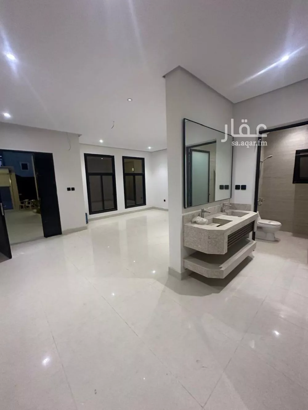 8 bedroom villa in Al Fursan, Eastern Province 4