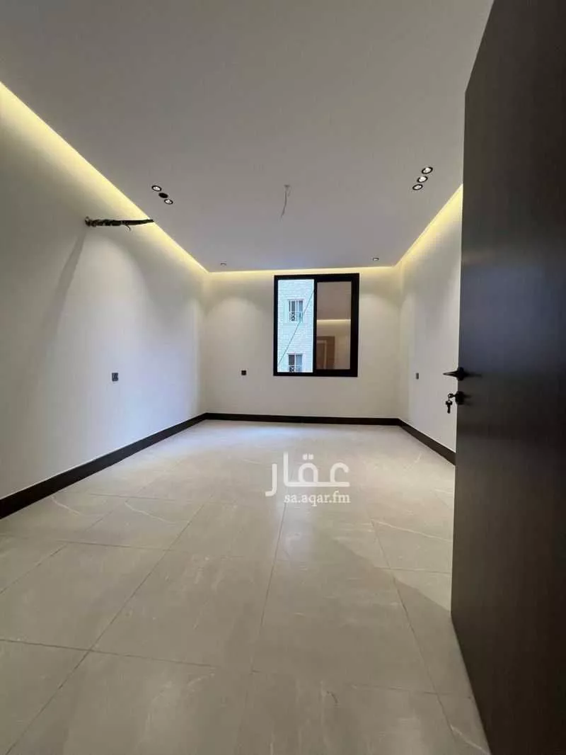 شقة 4 غرف في الروضة 4