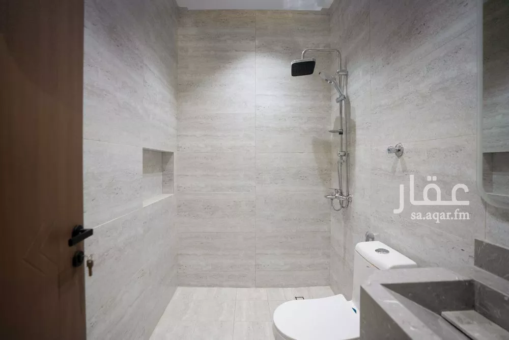 4 bedroom apartment in Al Rawdah, Jeddah 7