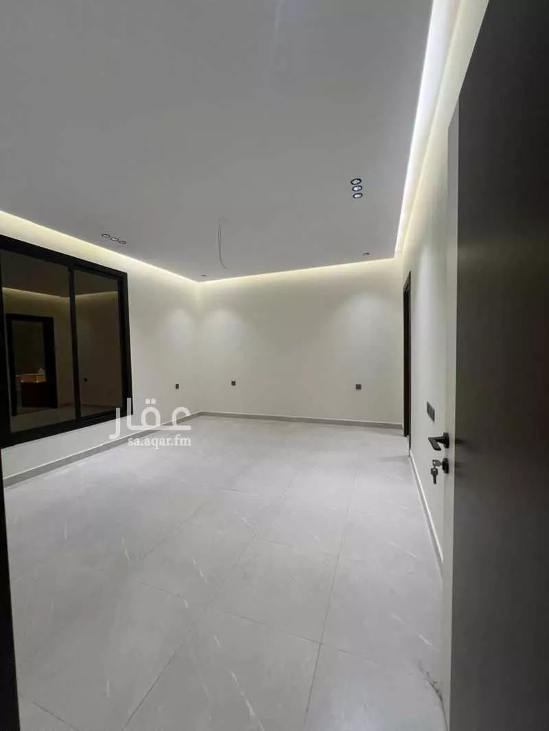 شقة 4 غرف في الروضة 2