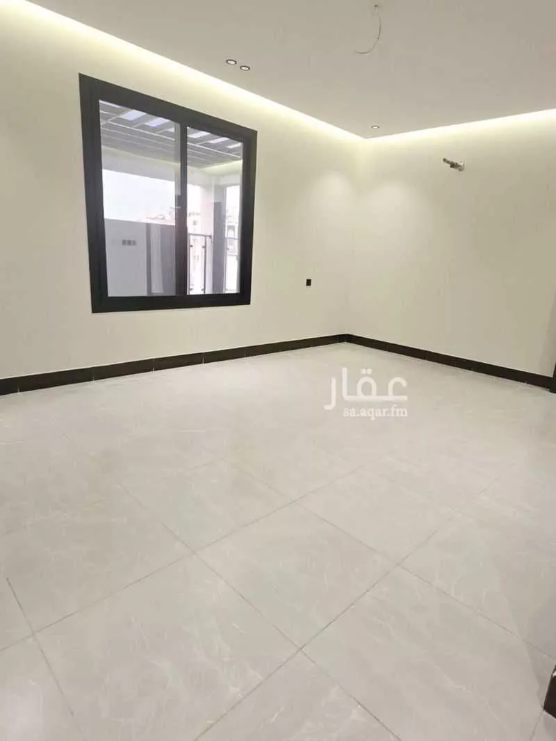 شقة 4 غرف في النعيم 5