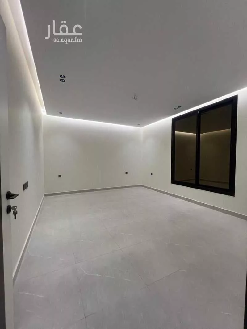 شقة 4 غرف في النعيم 5