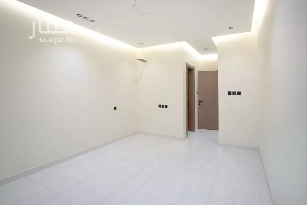 4 bedroom apartment in Al Rawdah, Jeddah 9
