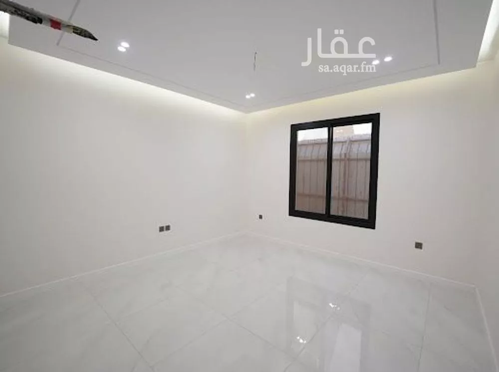 شقة 4 غرف في الزهراء 5