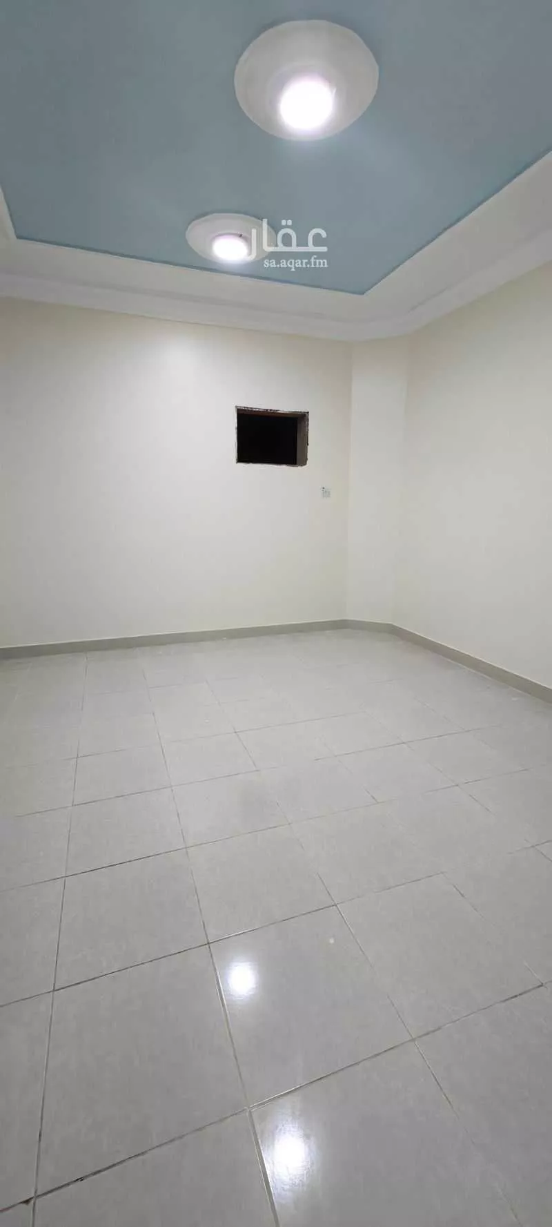 3 bedroom floor in Dhahrat Laban 1