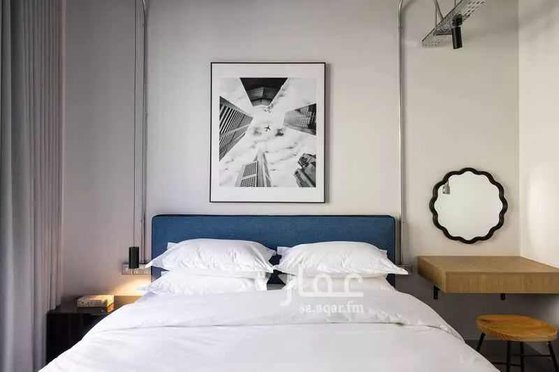 شقة 1 غرف في الملقا 5