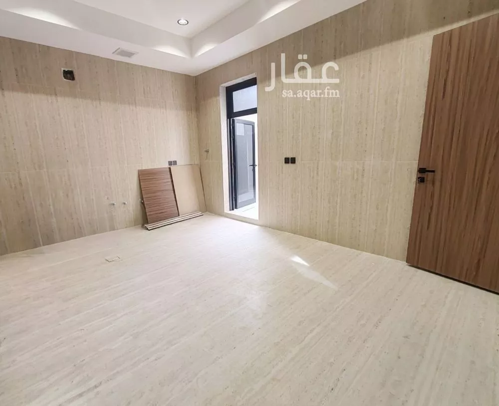 8 bedroom villa in Ash Sharq 4