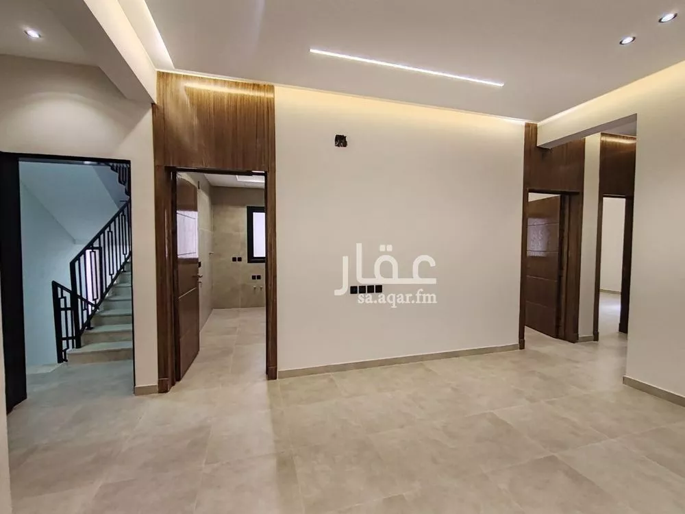 8 bedroom villa in Ash Sharq 2