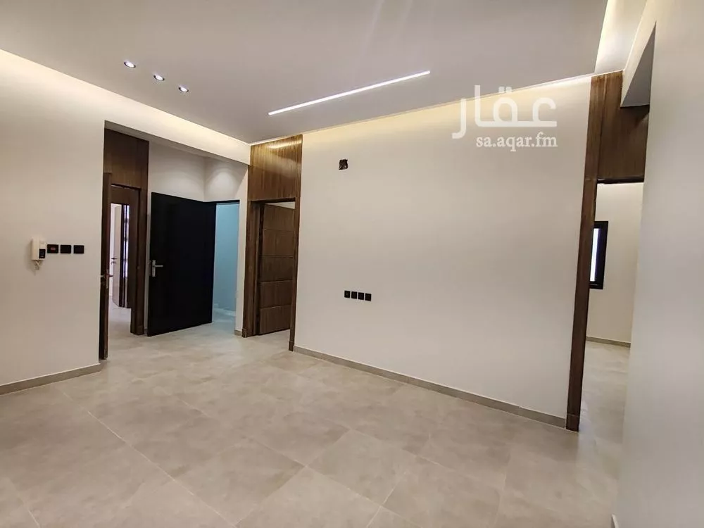 8 bedroom villa in Ash Sharq 3
