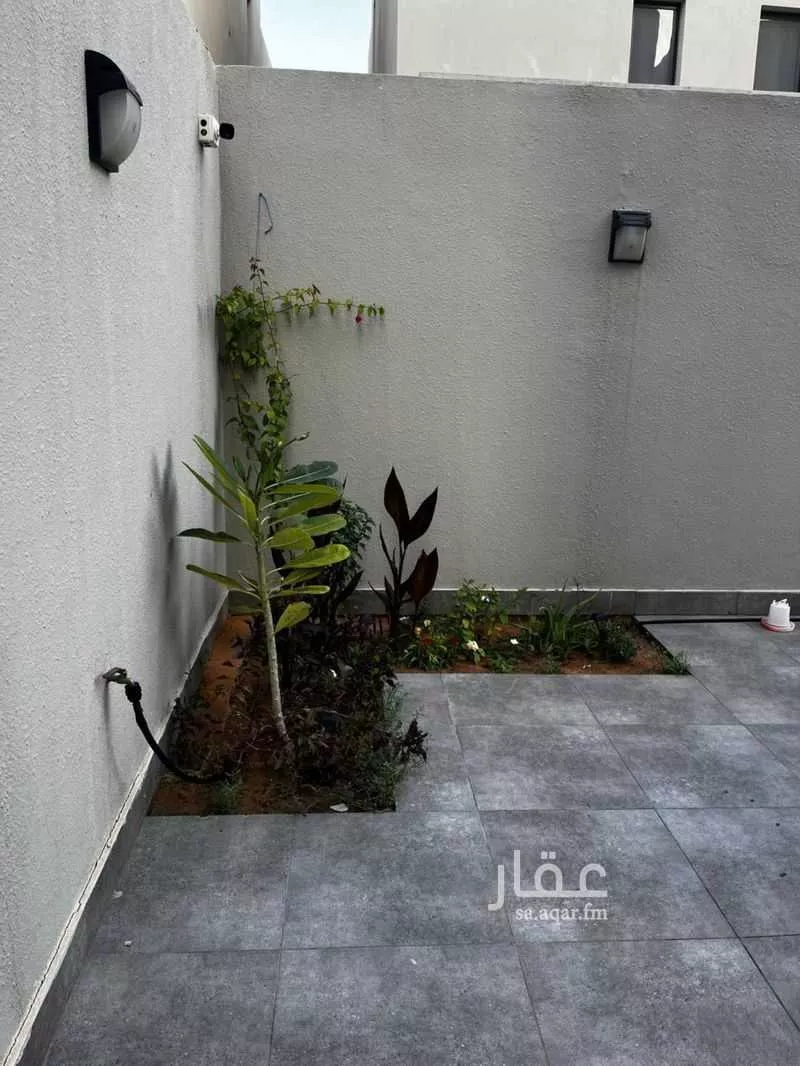 فيلا 7 غرف في البحيرة 4