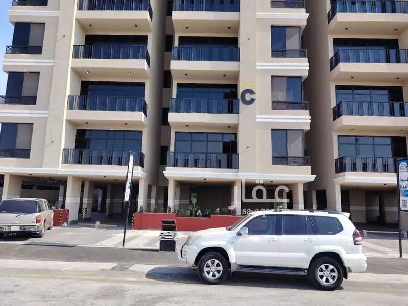 شقة 5 غرف في طيبة 5