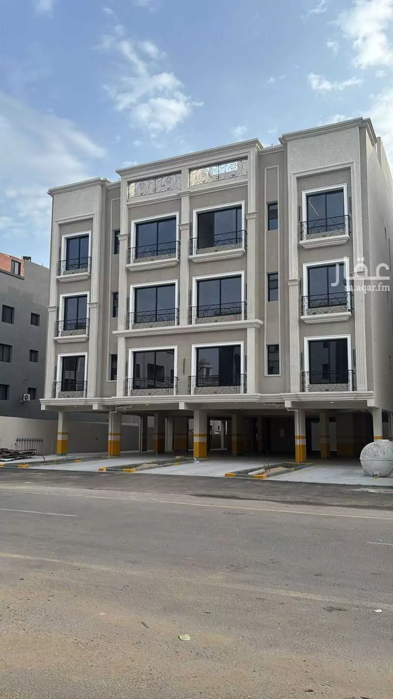 5 bedroom apartment in Muhammed Ibn Saud