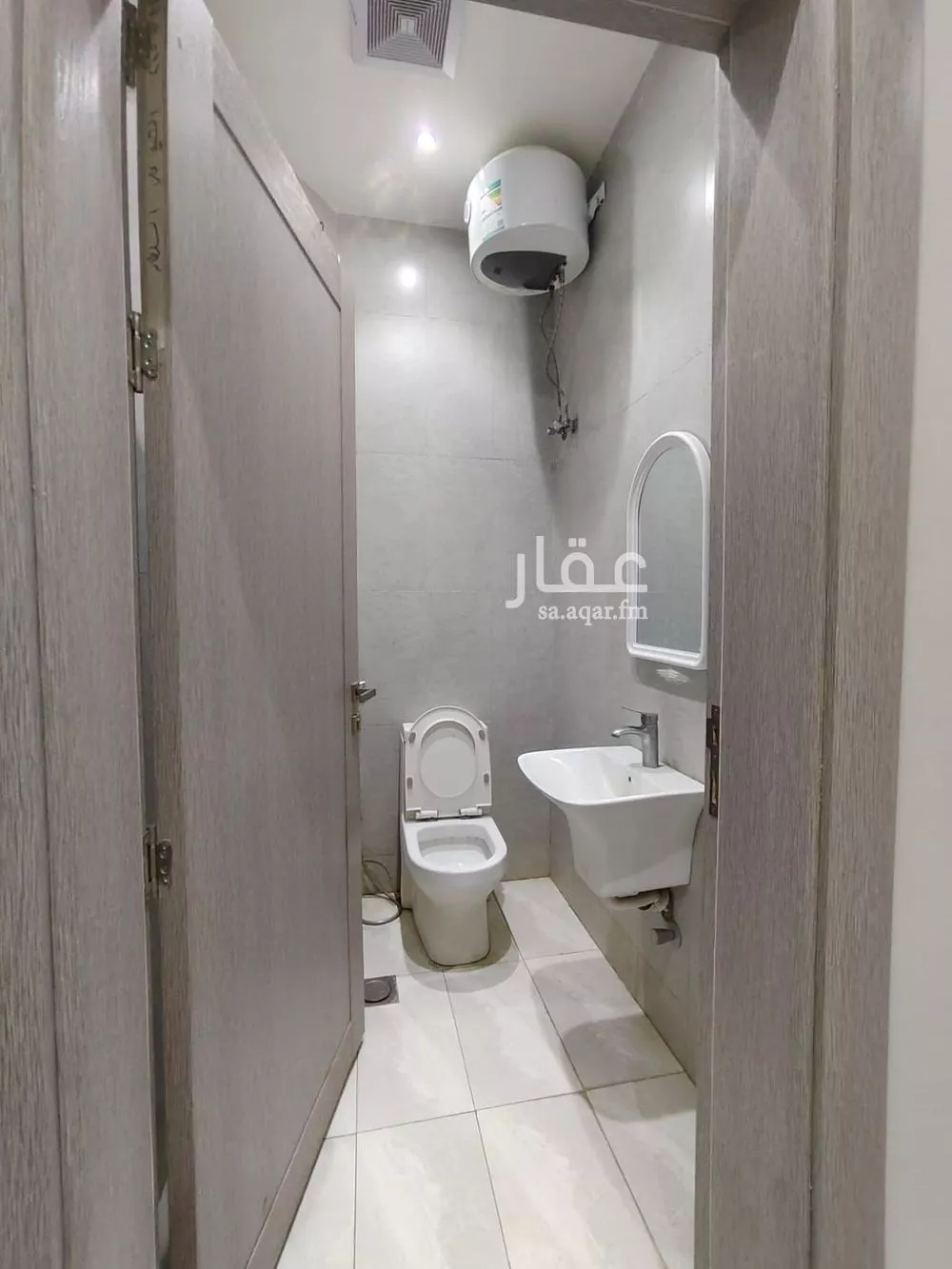 شقة 4 غرف في الصناعية 3