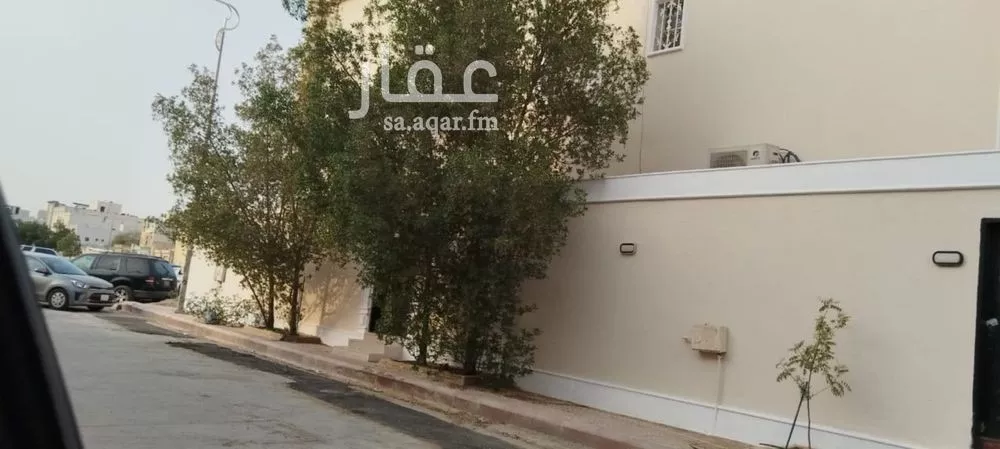 فيلا 4 غرف في النرجس 2