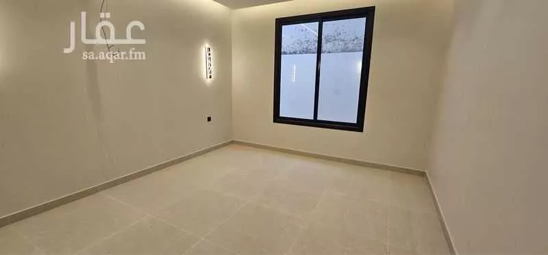 6 bedroom floor in Qalat Makhit 3
