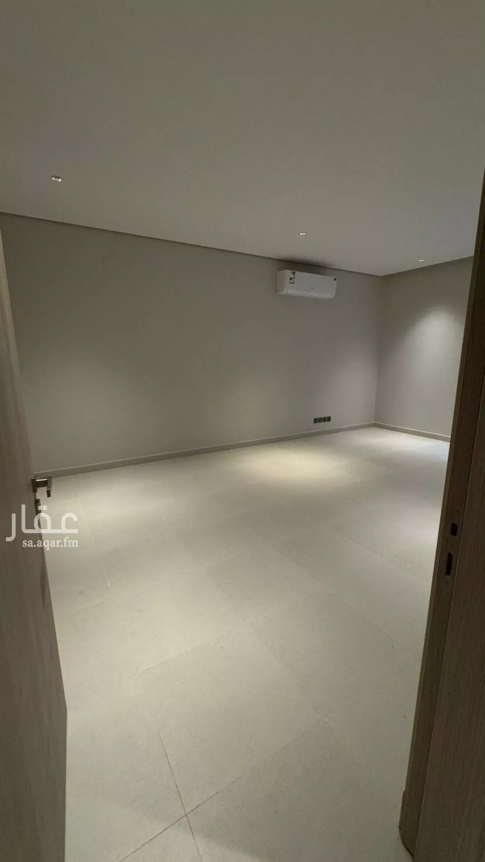 4 bedroom floor in Al Aridh 2