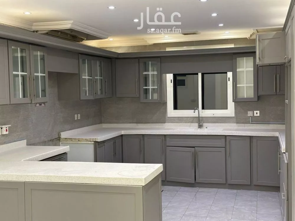 دور 7 غرف في الملقا 1