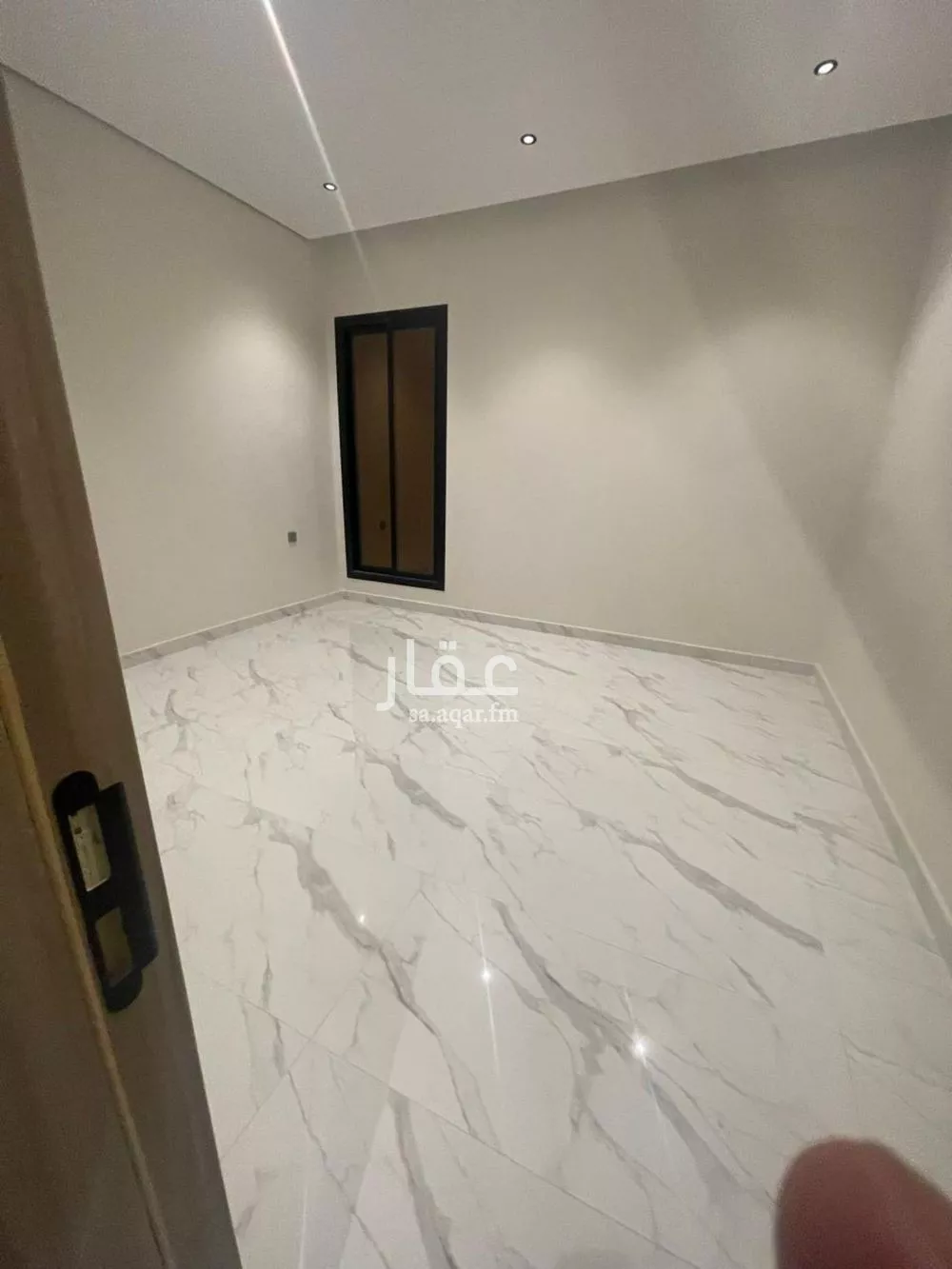 3 bedroom floor in Al Yasmin 3