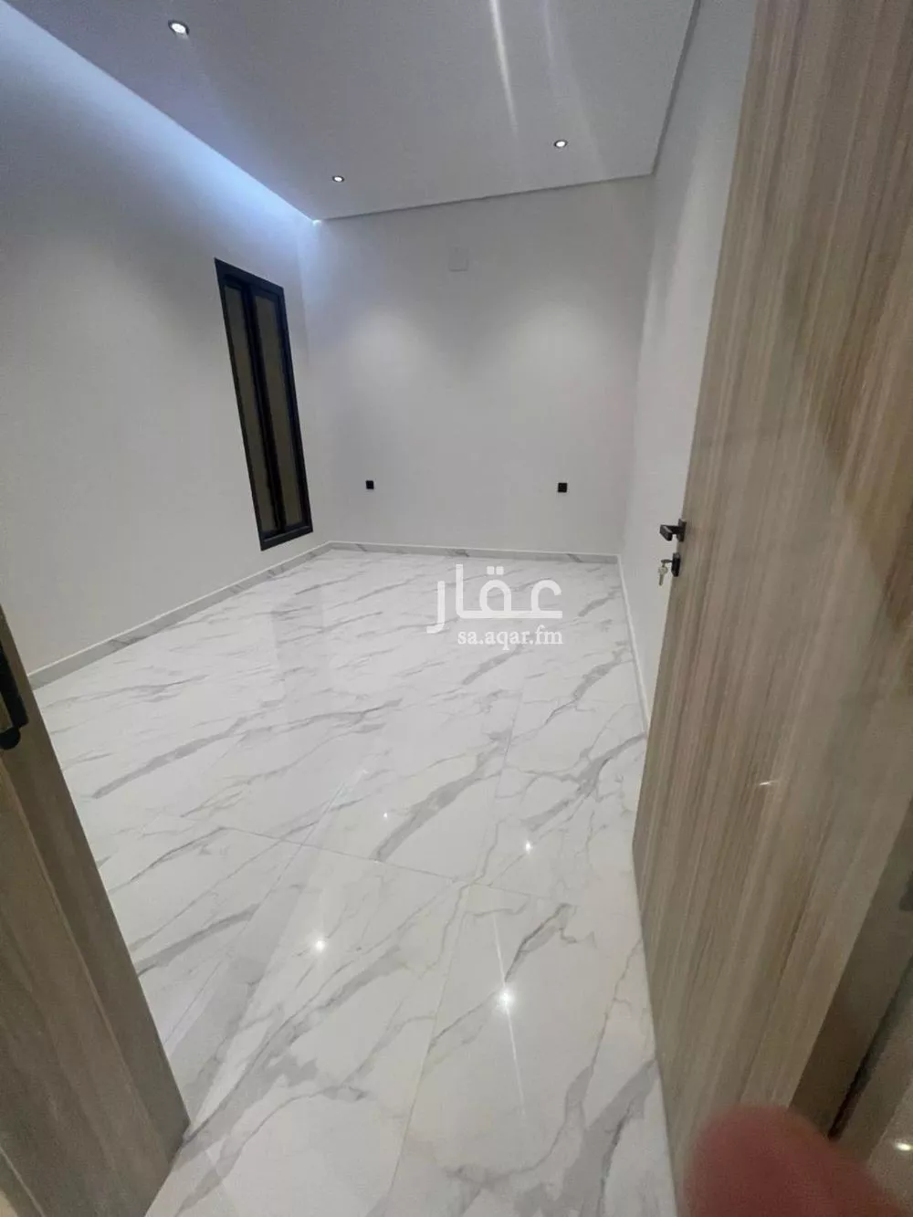 4 bedroom floor in Al Maizilah 3
