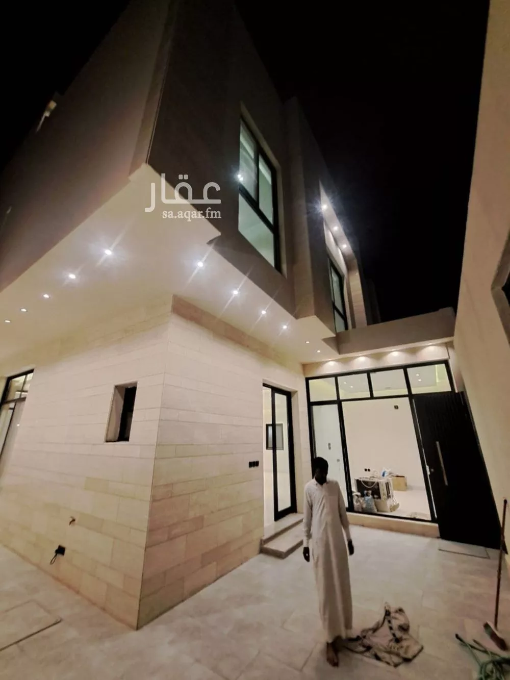 11 bedroom villa in Al Aridh 4