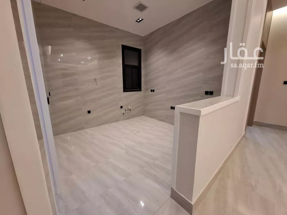 4 bedroom apartment in Al Munsiyah, Riyadh 7