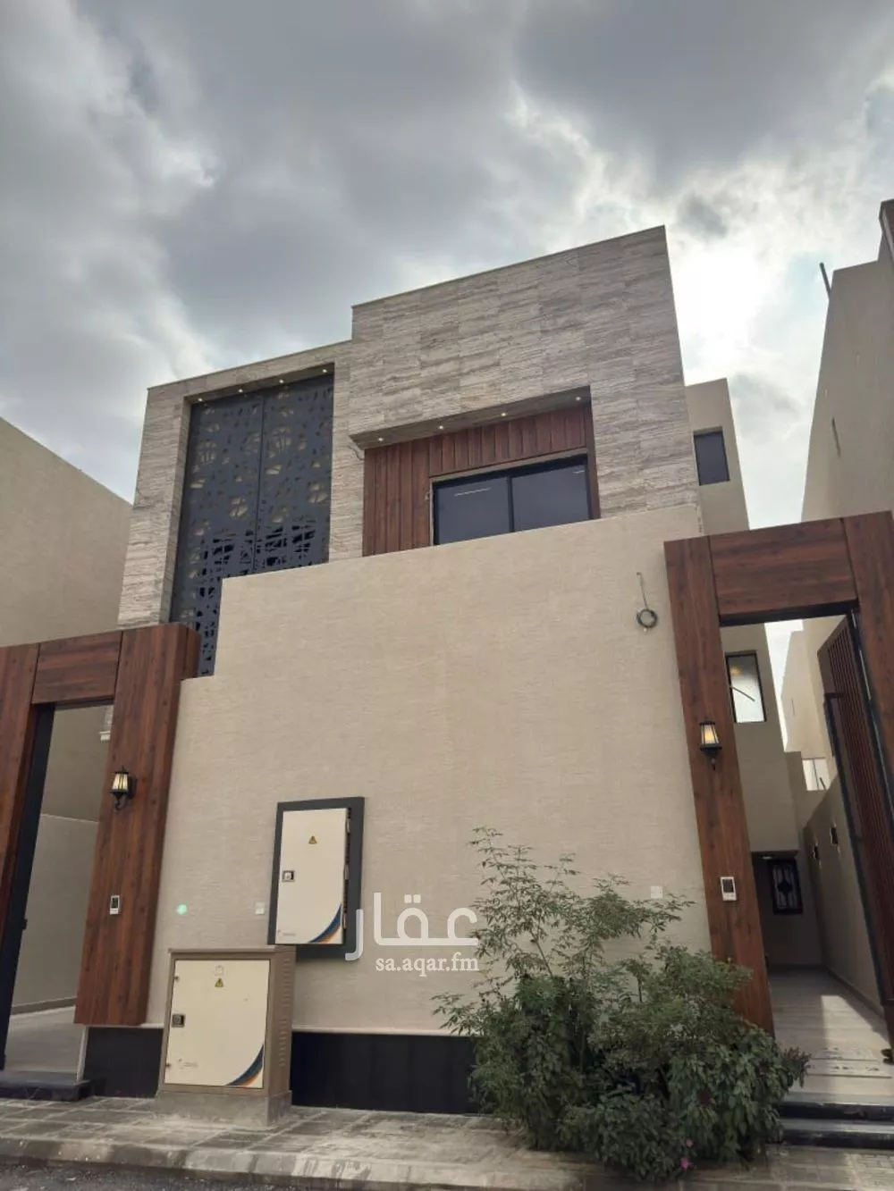 شقة 4 غرف في الرمال 1