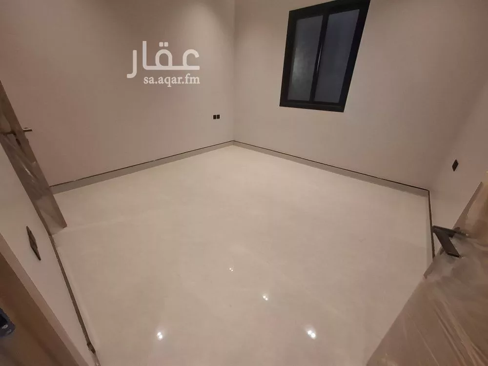 فيلا 5 غرف في السعادة 2