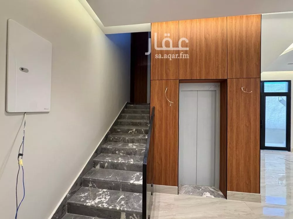 فيلا 5 غرف في الرمال 5