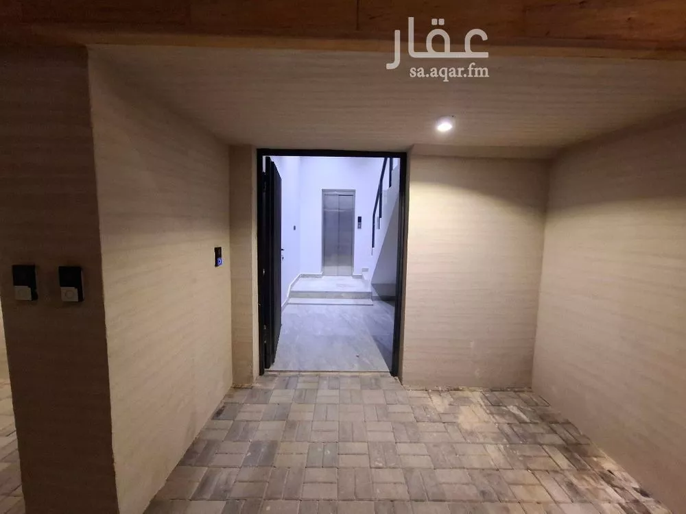 4 bedroom floor in Qurtubah 2